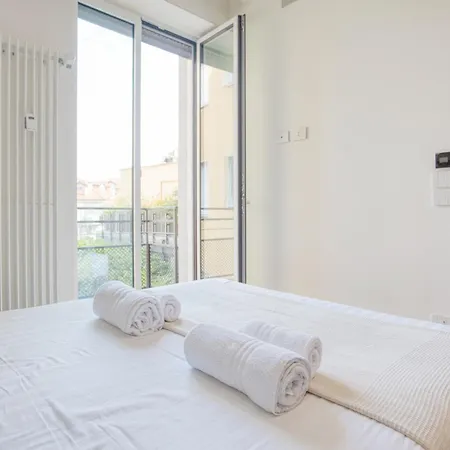 Easylife - Stile Con Balcone Vicino Al Duomo * Milano